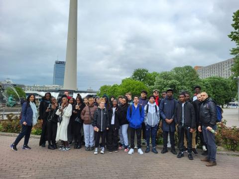Etudiants et élèves du dispositif "Les cordées de la réussite" en voyage à Berlin
