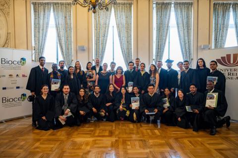 Remise de diplômes - Master Bioceb 2021-2023 Remise de diplômes - Master Bioceb 2021-2023