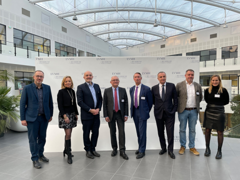 Signature de la convention de partenariat entre AgroParisTech, la Fondation AgroParisTech et LVMH Recherche